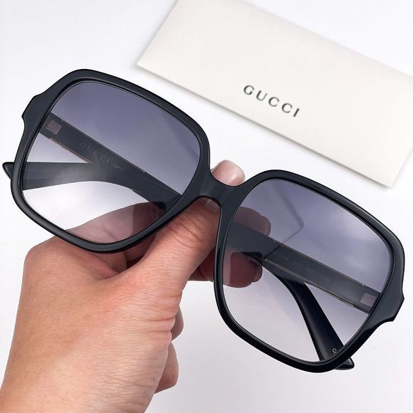 Gucci GG1189S 002 Sunglasses Black Grey Gradient Square Oversized Women - Picture 1 of 11
